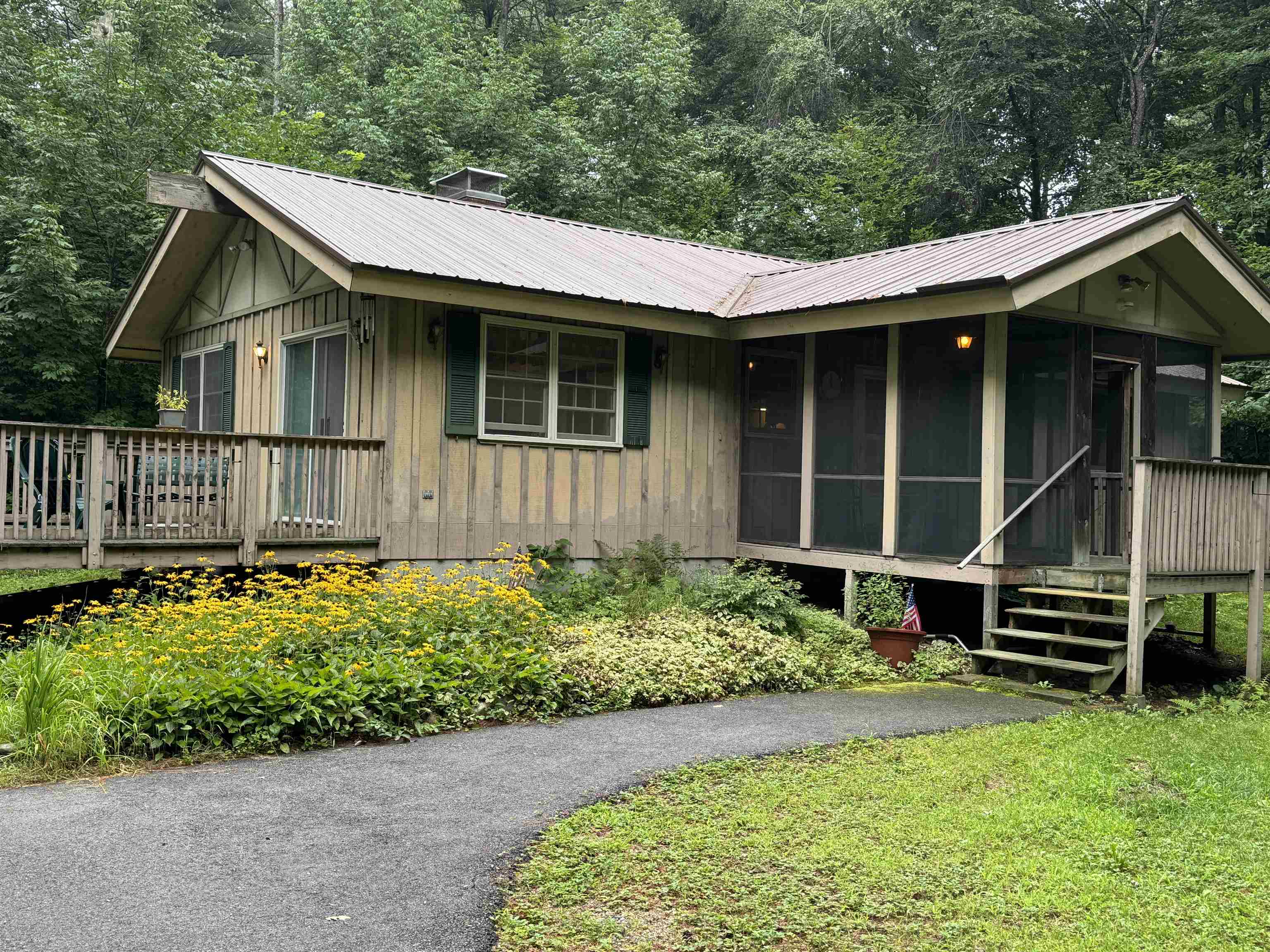 Bluffs Blvd, Center Ossipee, NH 03814