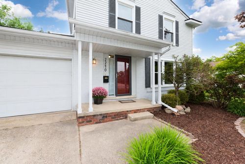 2240 Steeplechase Dr, Ann Arbor, MI, 48103-6035 | Card Image
