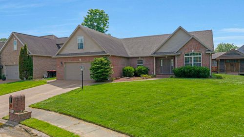 4620 Clint Cir, Newburgh, IN, 47630-2094 | Card Image
