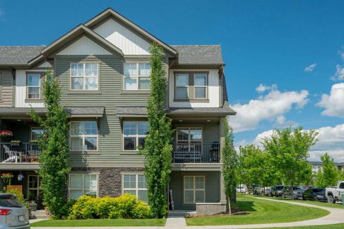 301-32 Horseshoe Crescent, Cochrane, AB, T4C1P4 | Card Image