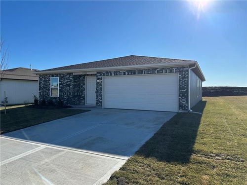 37745 W 208th Ter, Edgerton, KS, 66021-6508 | Card Image