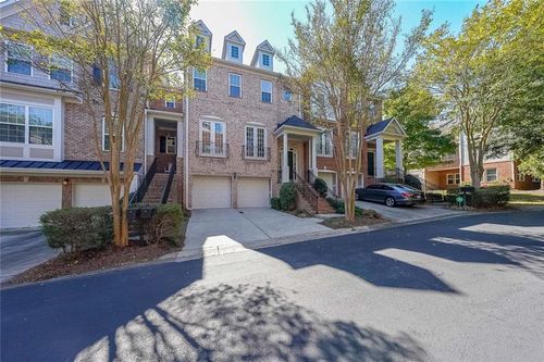 13-3056 Woodwalk Dr Se, Atlanta, GA, 30339-8477 | Card Image