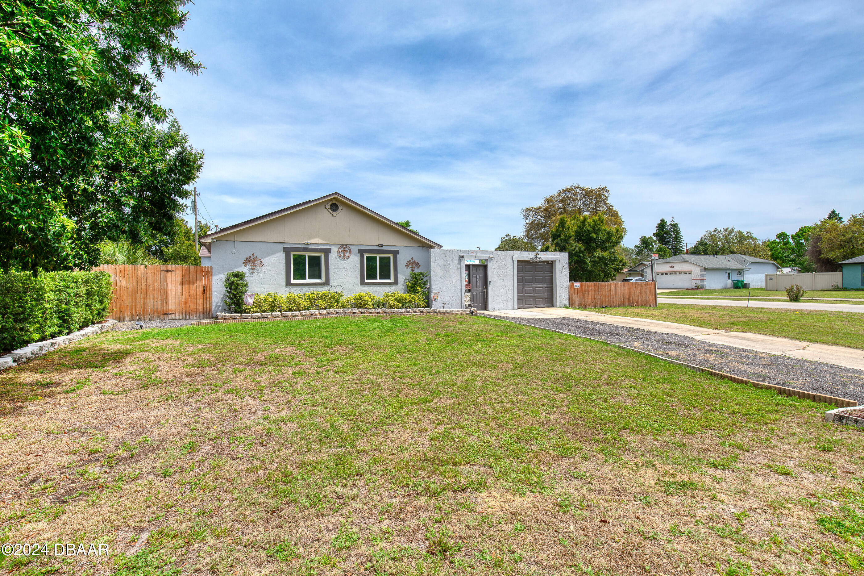 Fuller Ave, Deltona, FL 32725