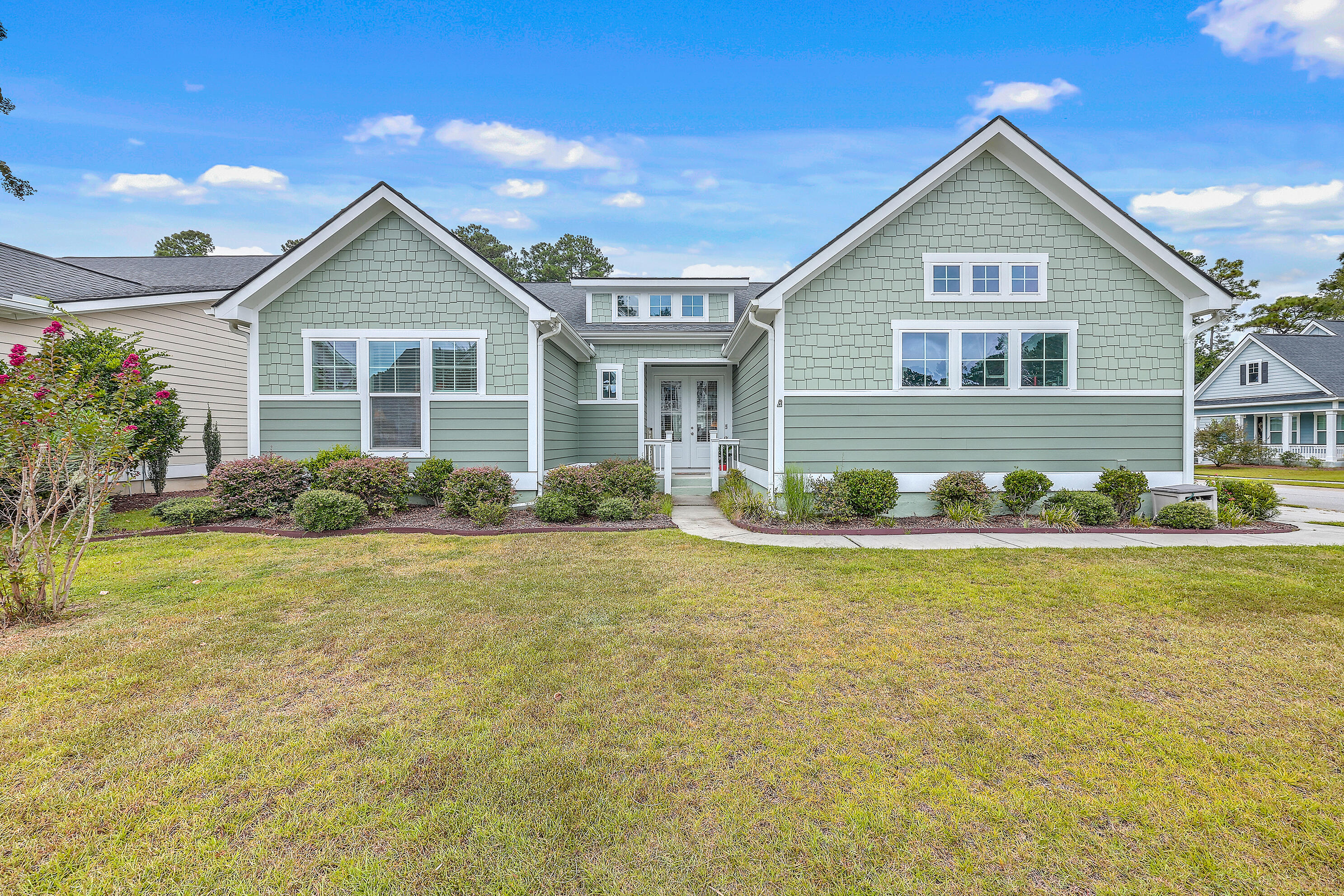 Riviera Dr, Summerville, SC 29483