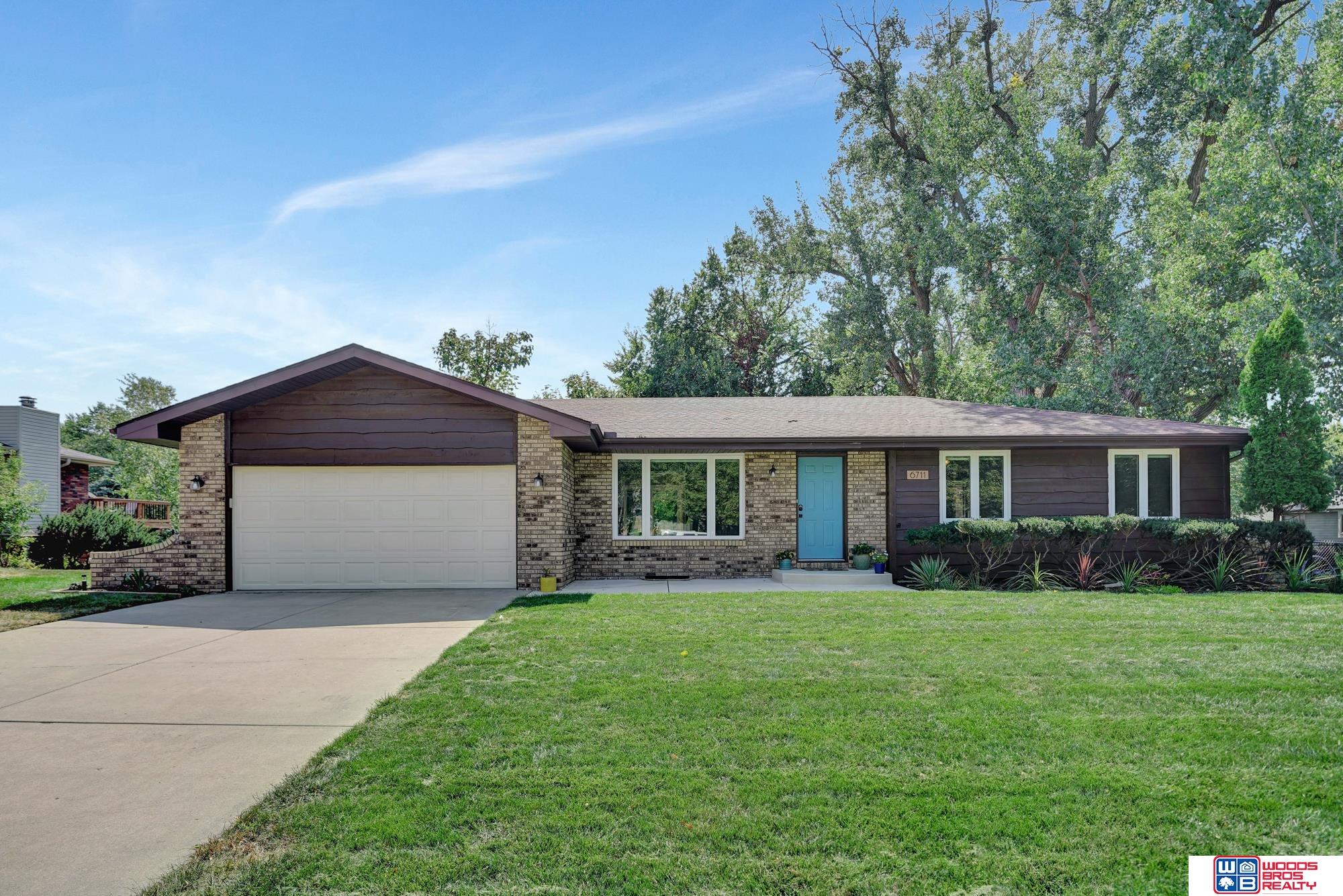 Bernese Blvd, Lincoln, NE 68516