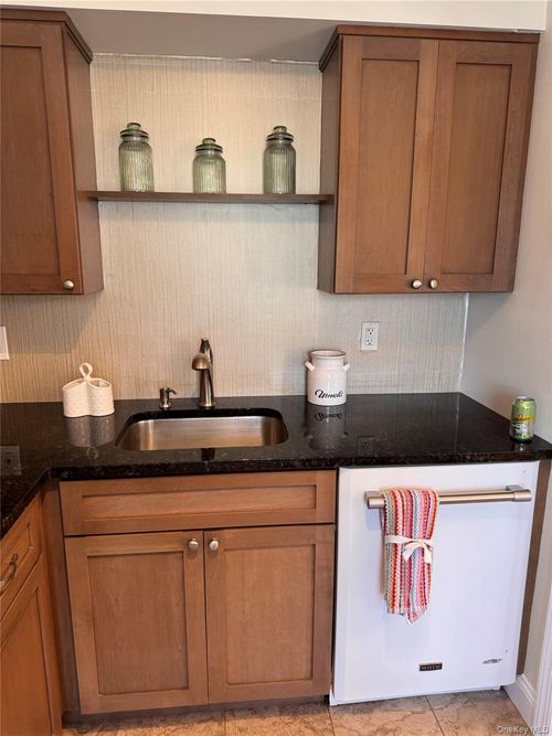 apt-87-101 Sylvan Ave, Miller Place, NY, 11764-2426 | Card Image