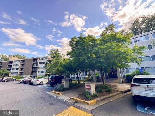 25-4410 Briarwood Ct N, ANNANDALE, VA, 22003-4773 | Card Image