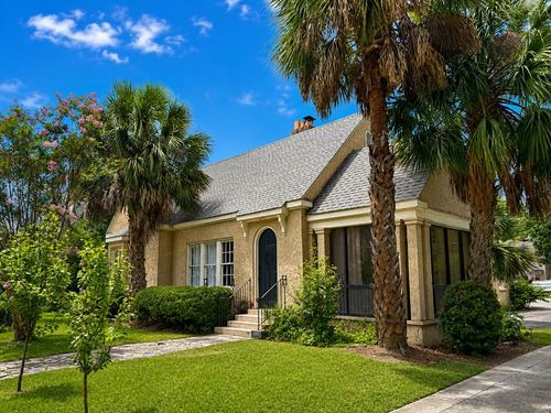 110 W Adair St, Valdosta, GA, 31601-4510 | Card Image