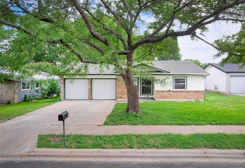 410 Blueberry Hl, Austin, TX, 78745-4016 | Card Image