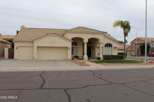 5761 W Park Ave, Chandler, AZ, 85226-1241 | Card Image