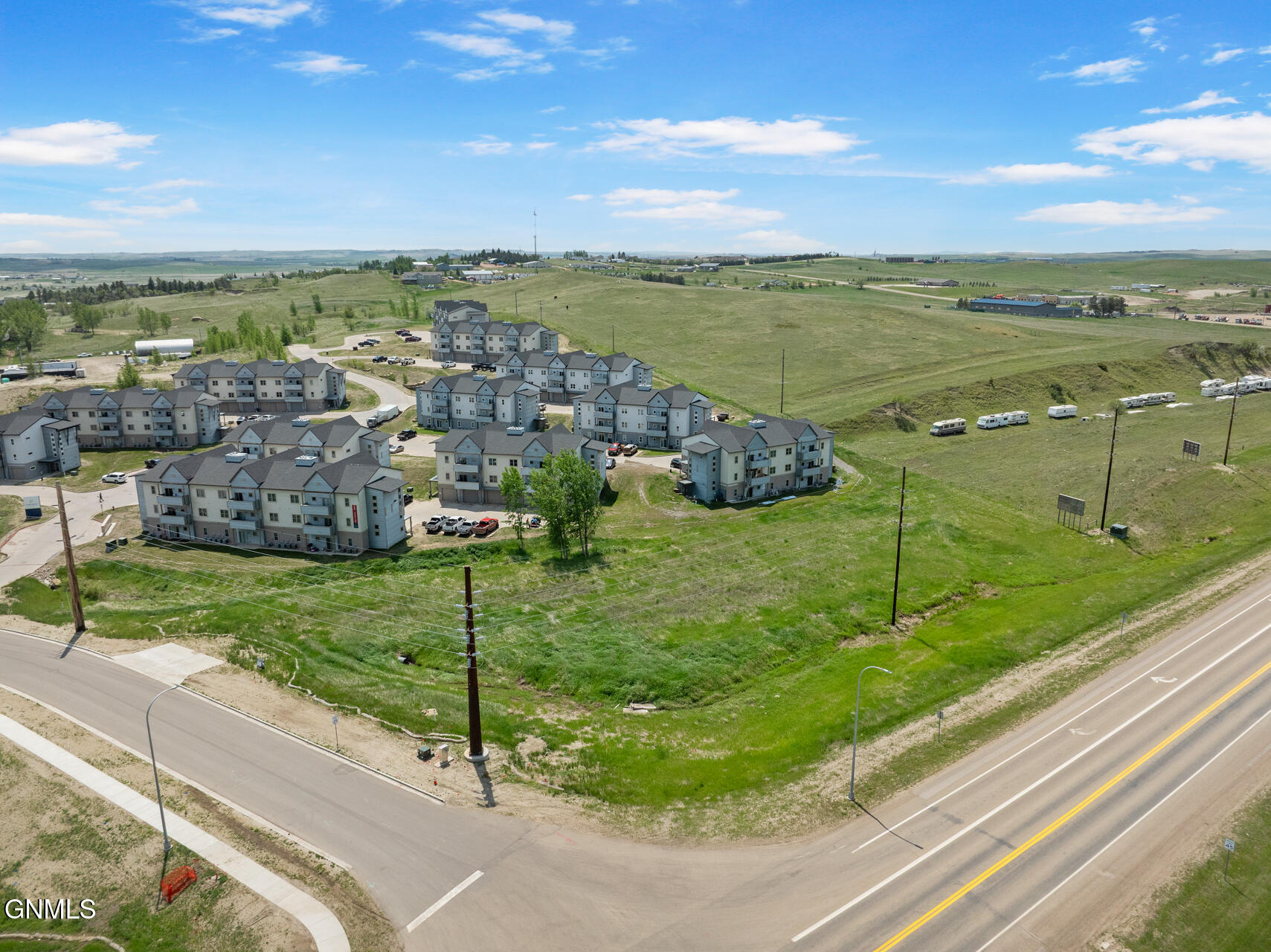 Land in Watford City 3