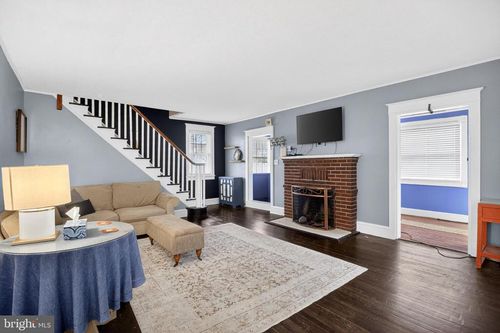 5 Cleveland Ave, WILMINGTON, DE, 19803-2566 | Card Image