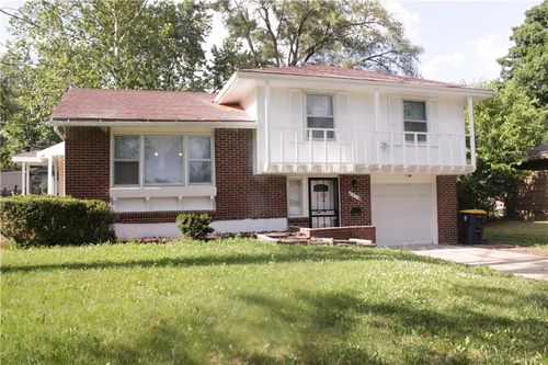 8416 E 92nd Pl, Kansas City, MO, 64138-4318 | Card Image