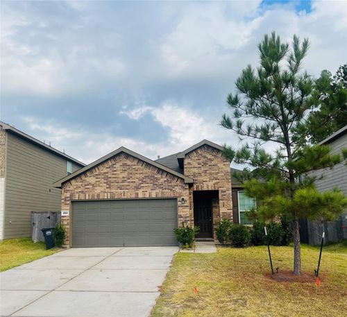 251 Pine Cavern Dr, Willis, TX, 77378-1489 | Card Image