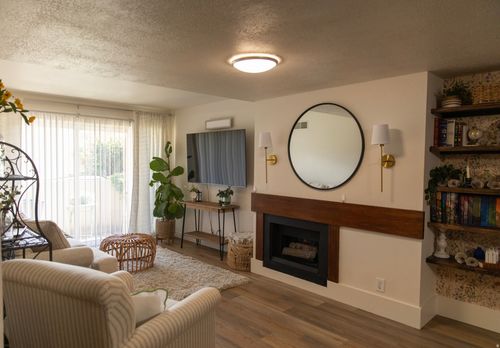 108-1091 Country Hills Dr, Ogden, UT, 84403-2464 | Card Image