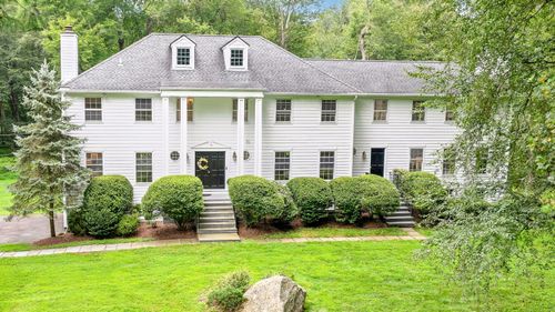 171 Proprietors Xing, New Canaan, CT, 06840-2047 | Card Image