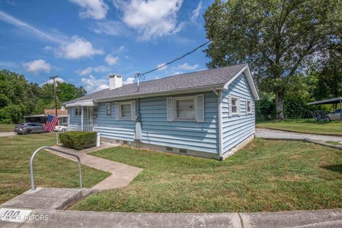 100 Viola Rd, Oak Ridge, TN, 37830-6465 | Card Image