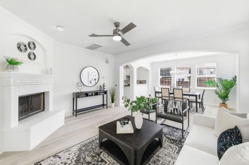 17809 Bridgefarmer Blvd, Pflugerville, TX, 78660-3484 | Card Image