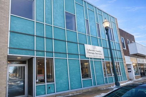 2221 63rd Street, Kenosha, WI, 53143 | Card Image