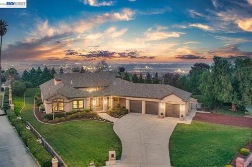 2808 Gray Fox Ct, Pleasanton, CA, 94566 | Card Image