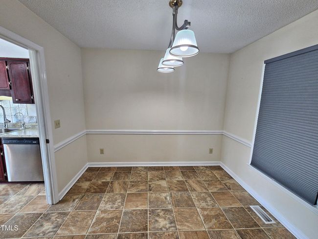 dining room | Image 10