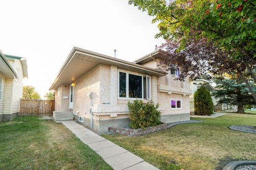 14 Edgington Ave, Red Deer, AB, T4R2K9 | Card Image