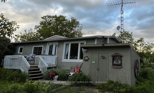 10 Lakeside Dr, Consecon, ON, K0K1T0 | Card Image