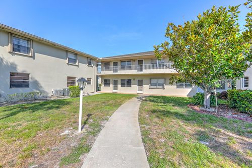 203-25 Lake Vista Trl, Port St. Lucie, FL, 34952-6361 | Card Image