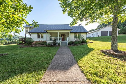 16632 Bethlehem Rd, Winslow, AR, 72959-9708 | Card Image