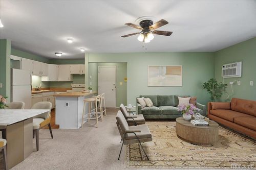 unit-18-32010 Grand River Ave, Farmington, MI, 48336-4159 | Card Image