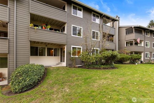 apt-1-102-20026 Vikings Crest Loop Ne, Poulsbo, WA, 98370-7671 | Card Image