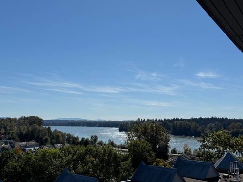 402-11655 Fraser St, Maple Ridge, BC, V2X6W9 | Card Image