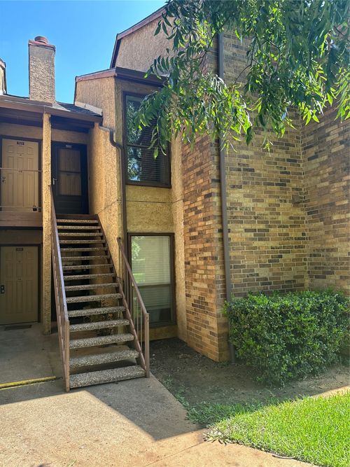 522-1908 Cloisters Drive, Arlington, TX, 76011 | Card Image
