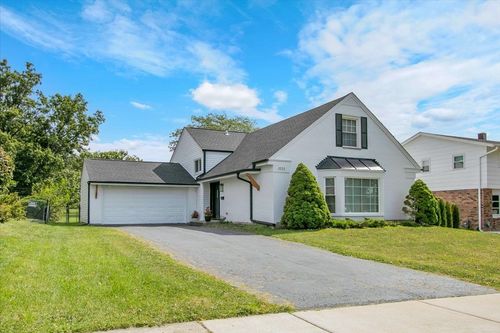 1013 Damico Dr, Chicago Heights, IL, 60411-2450 | Card Image