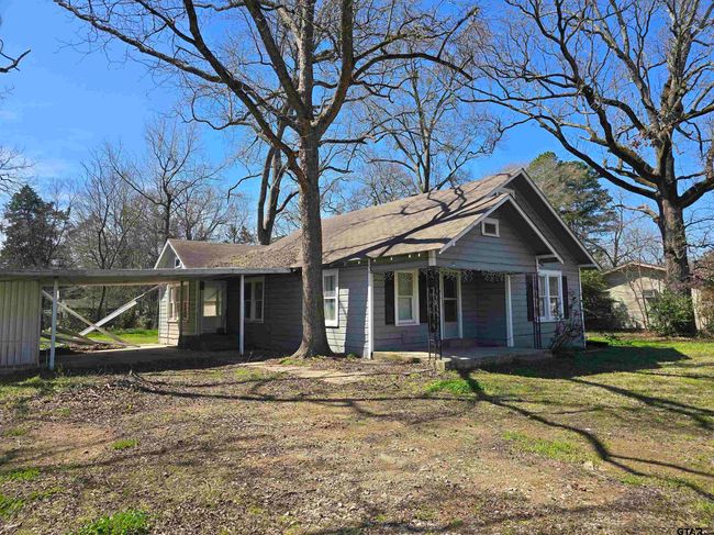 128 Hickory St, House other with 4 bedrooms, 3 bathrooms and null parking in Pittsburg TX | Image 4