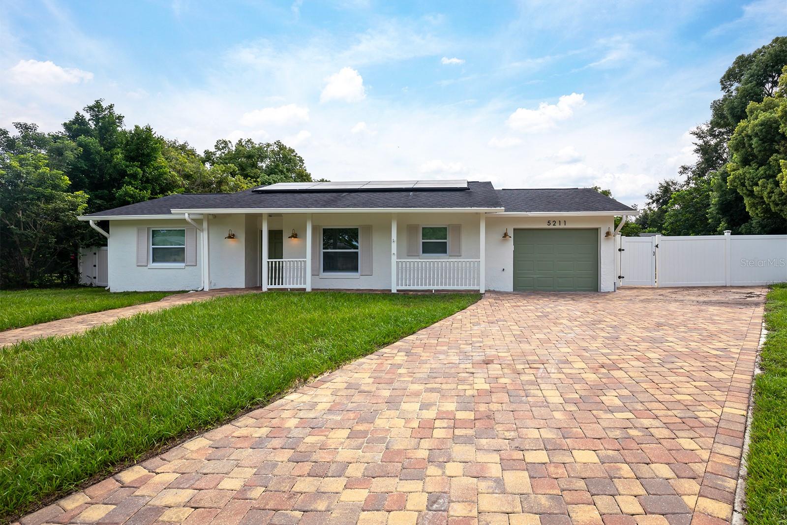 Woodcrest Ct, Winter Park, FL 32792