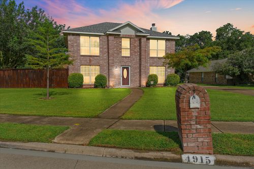 4915 Westcreek Ln, Sachse, TX, 75048-4303 | Card Image