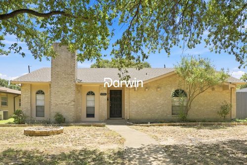 1504 Carnation Dr, Lewisville, TX, 75067-4214 | Card Image