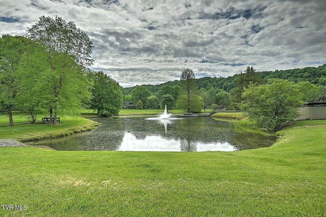 55 Grove Hill Rd, House other with 3 bedrooms, 4 bathrooms and null parking in Kingsport TN | Image 92