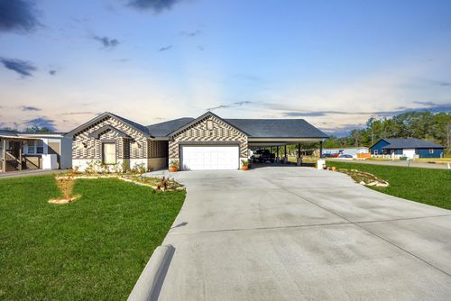 213 Newman Ct, Conroe, TX, 77303-2395 | Card Image