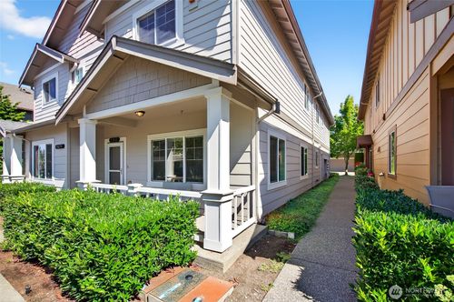 102-4674 Wade St, Bellingham, WA, 98226-2213 | Card Image