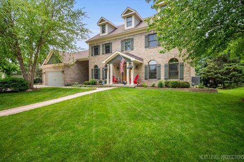 39W683 Carl Sandburg Rd, St. Charles, IL, 60175-7774 | Card Image