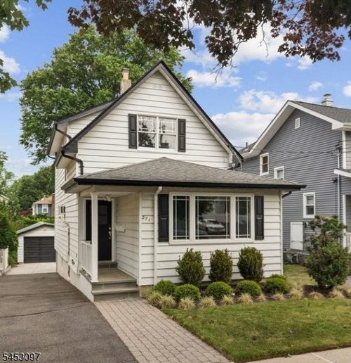 271 Travers Pl, Lyndhurst, NJ, 07071-1821 | Card Image