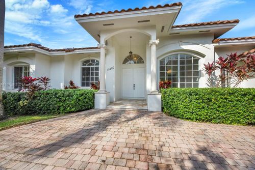 15280 Sw 89th Ave, Palmetto Bay, FL, 33157-2071 | Card Image