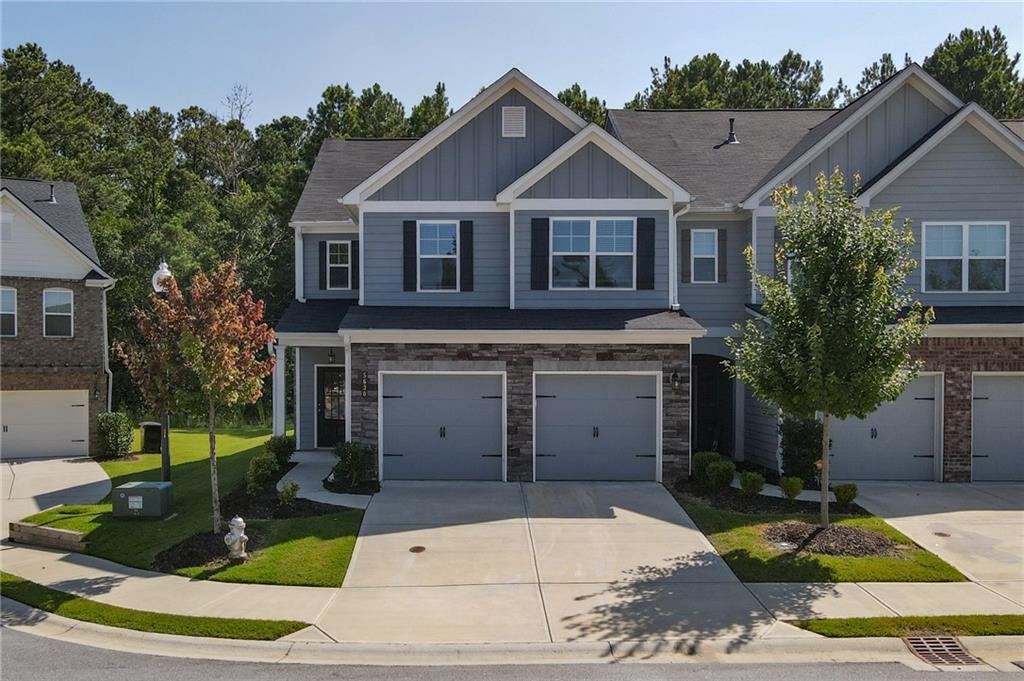 Berney Cir, Powder Springs, GA 30127