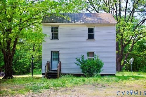 318 Monroe St, Chase City, VA, 23924-1321 | Card Image