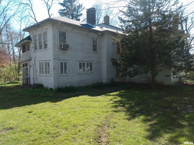 916 Se 2 Nd Ave, House other with 3 bedrooms, 3 bathrooms and null parking in Aledo IL | Image 7
