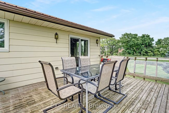 4617 Highway 3, House other with 5 bedrooms, 2 bathrooms and 10 parking in Simcoe ON | Image 42