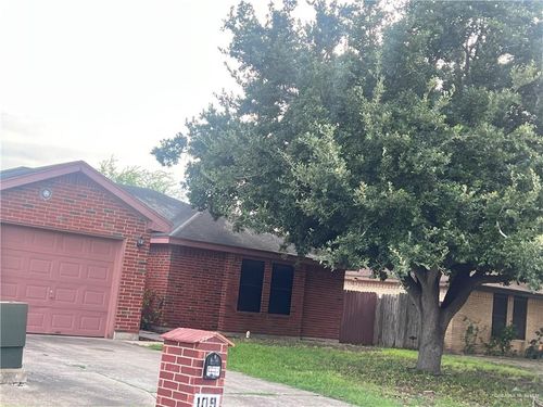 109 E 18th St, San Juan, TX, 78589-2547 | Card Image
