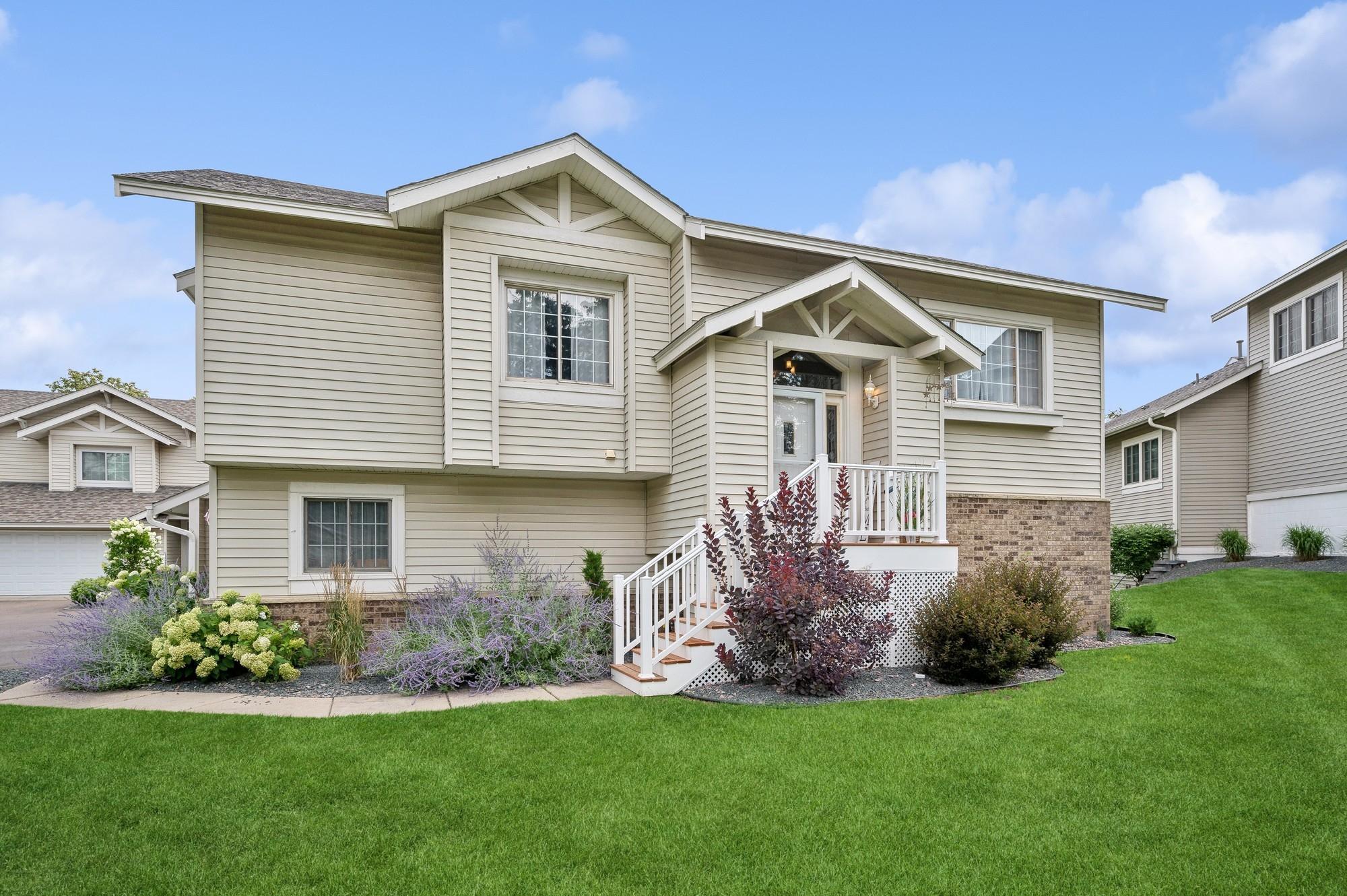Ivy Ln, Saint Paul, MN 55123